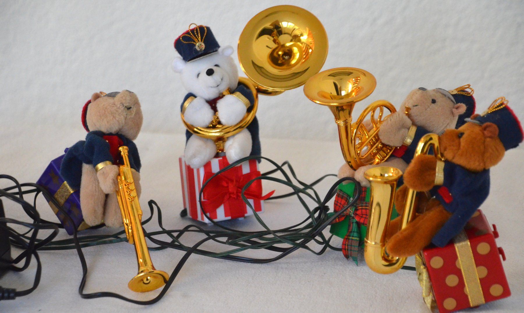 Alle Dekorationen: Mr. Christmas Bear Brass Band Works 1995 – Gebraucht aus Collonges von arashee 7