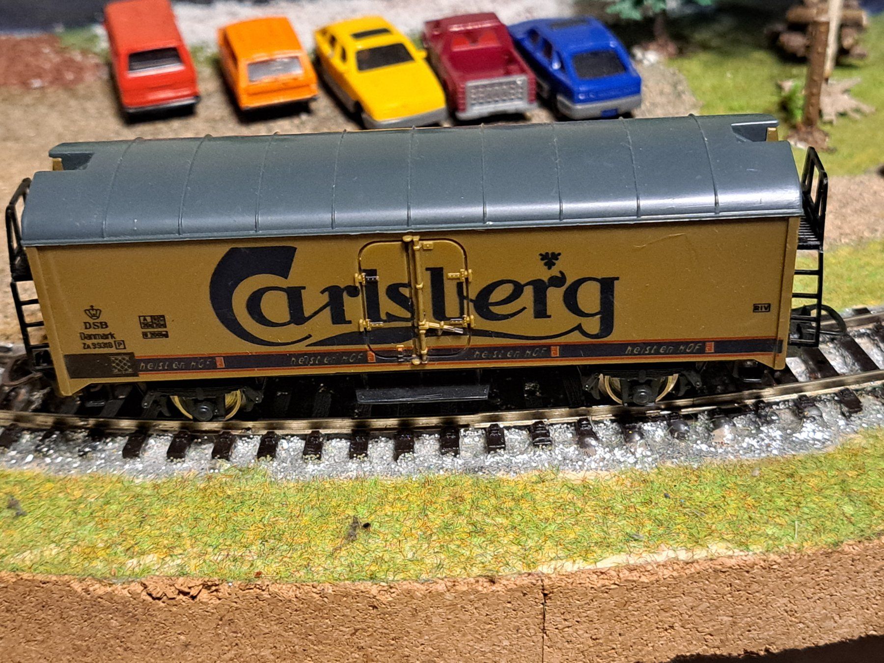 Lima Modellini di ferrovie: Kühlwagen von Lima – Usato da Schwanden GL venduto da roerich20