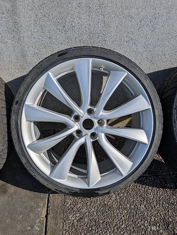 Tesla Cerchioni: 4x Original Tesla Model 3 Felgen 20" – Usato da Schachen b.Herisau venduto da tob_s7fs 2