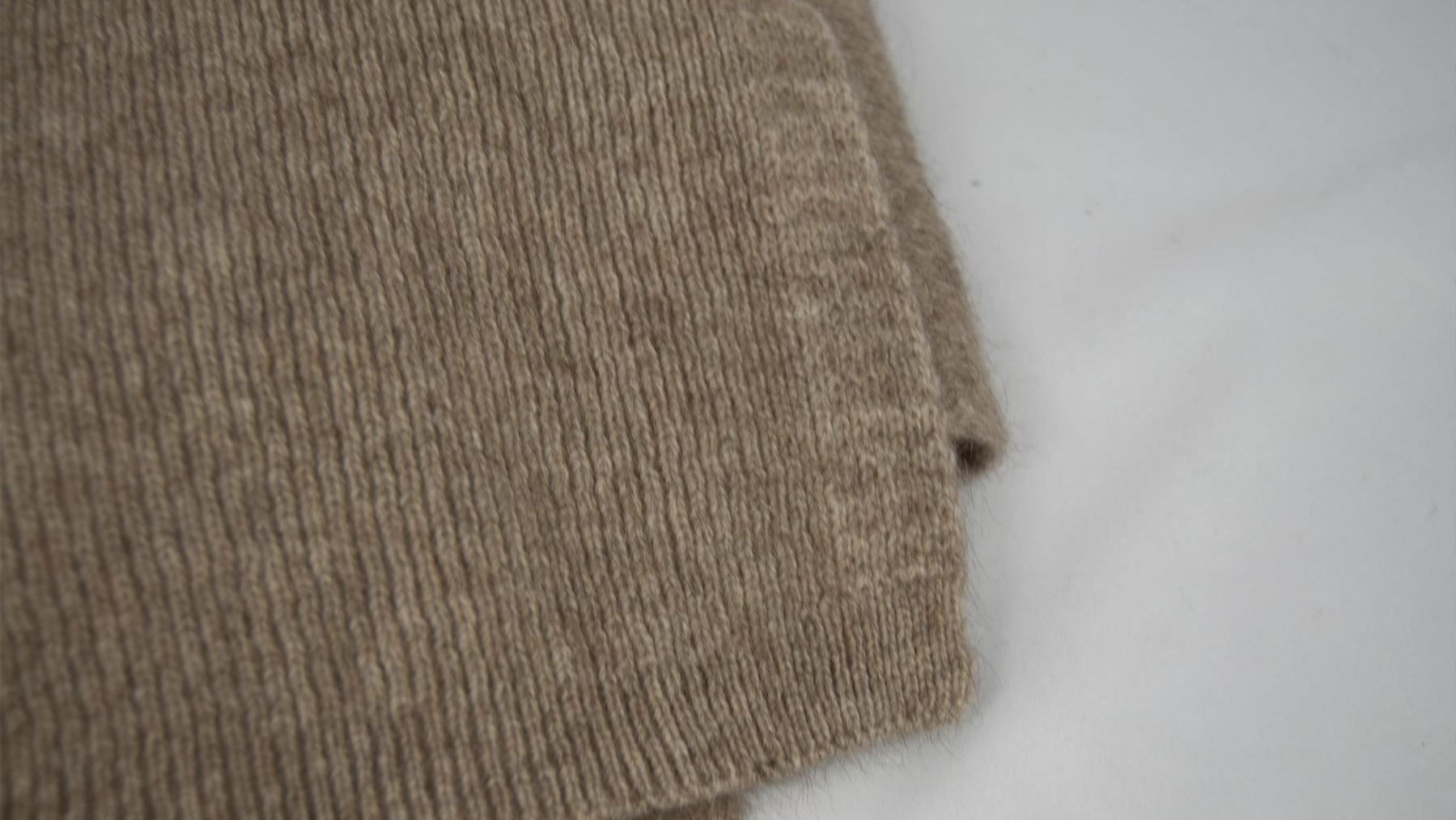 Foulard & Sciarpe: Possum Halstuch fein gerippt beige – Nuovo e nell'imballaggio originale da Zollikofen venduto da marys-choice 1
