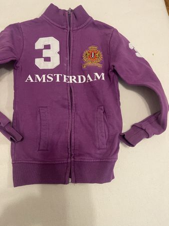 2 schöne, warme Jäggli Gr. 98 für Chf 3