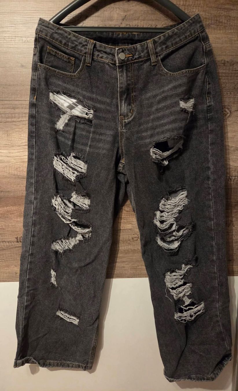 Jeans: Baggy ripped destroyed jeans grunge – Gebraucht aus horn von CherryCrow