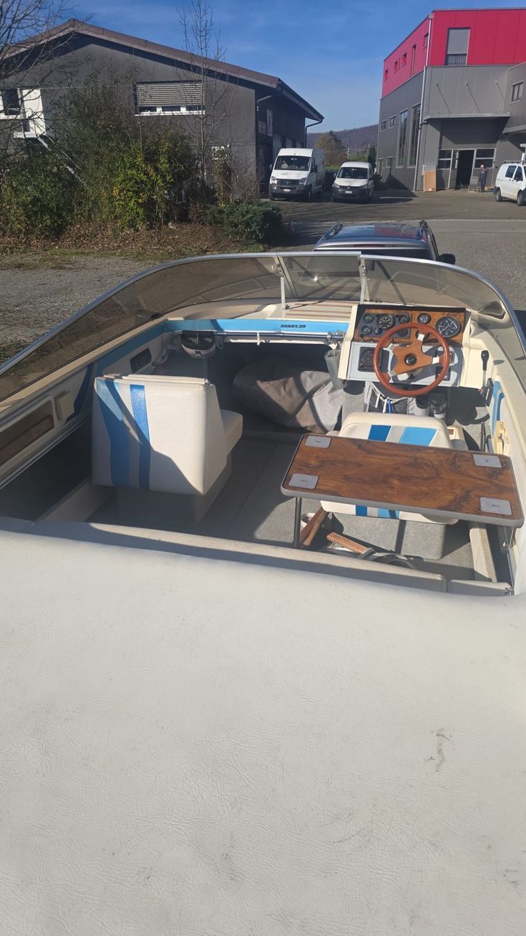 Cranchi Barche: CRANCHI HOBBY 20 Es steht im HAFENPLATZ. – Usato da Avenches venduto da BOOTTRANSPORTE 4