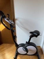 Heimtrainer gebraucht mit Pulssensor
