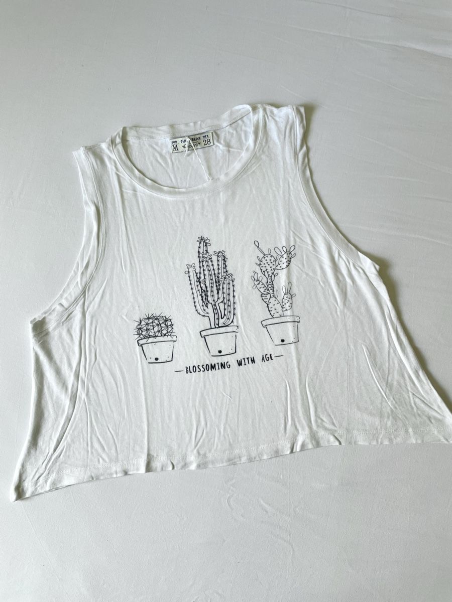 Pull&Bear T-Shirts: T-shirt Pull&Bear cactus, taille M, comme neuf, été – Gebraucht aus Concise von Lae99