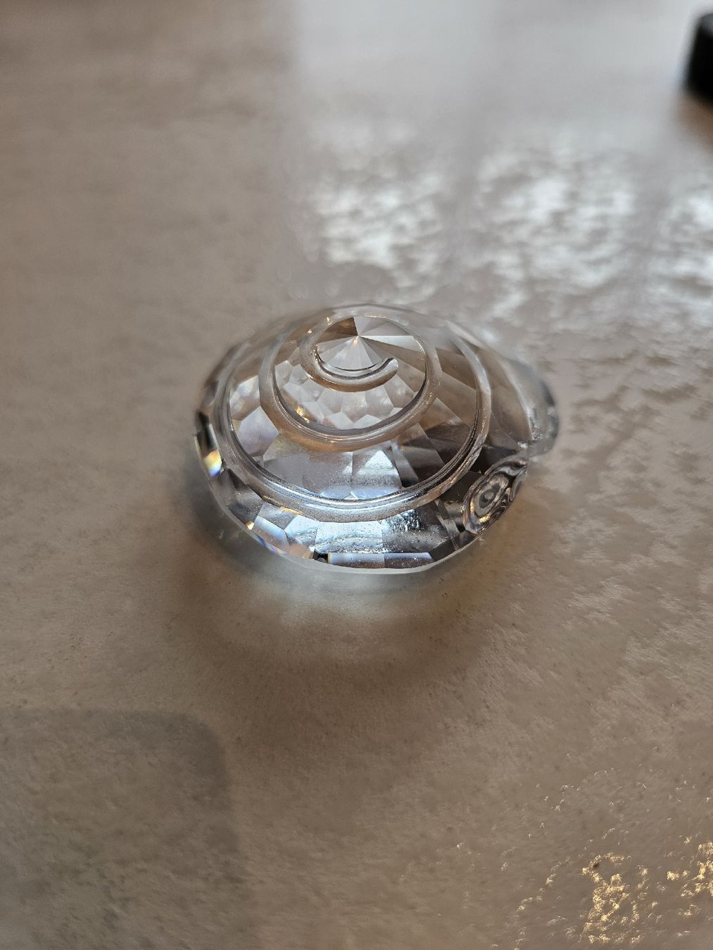 Swarovski Statuette: Swarovski Muschel – Nuovo e nell'imballaggio originale da Roggwil BE venduto da val_cqv7