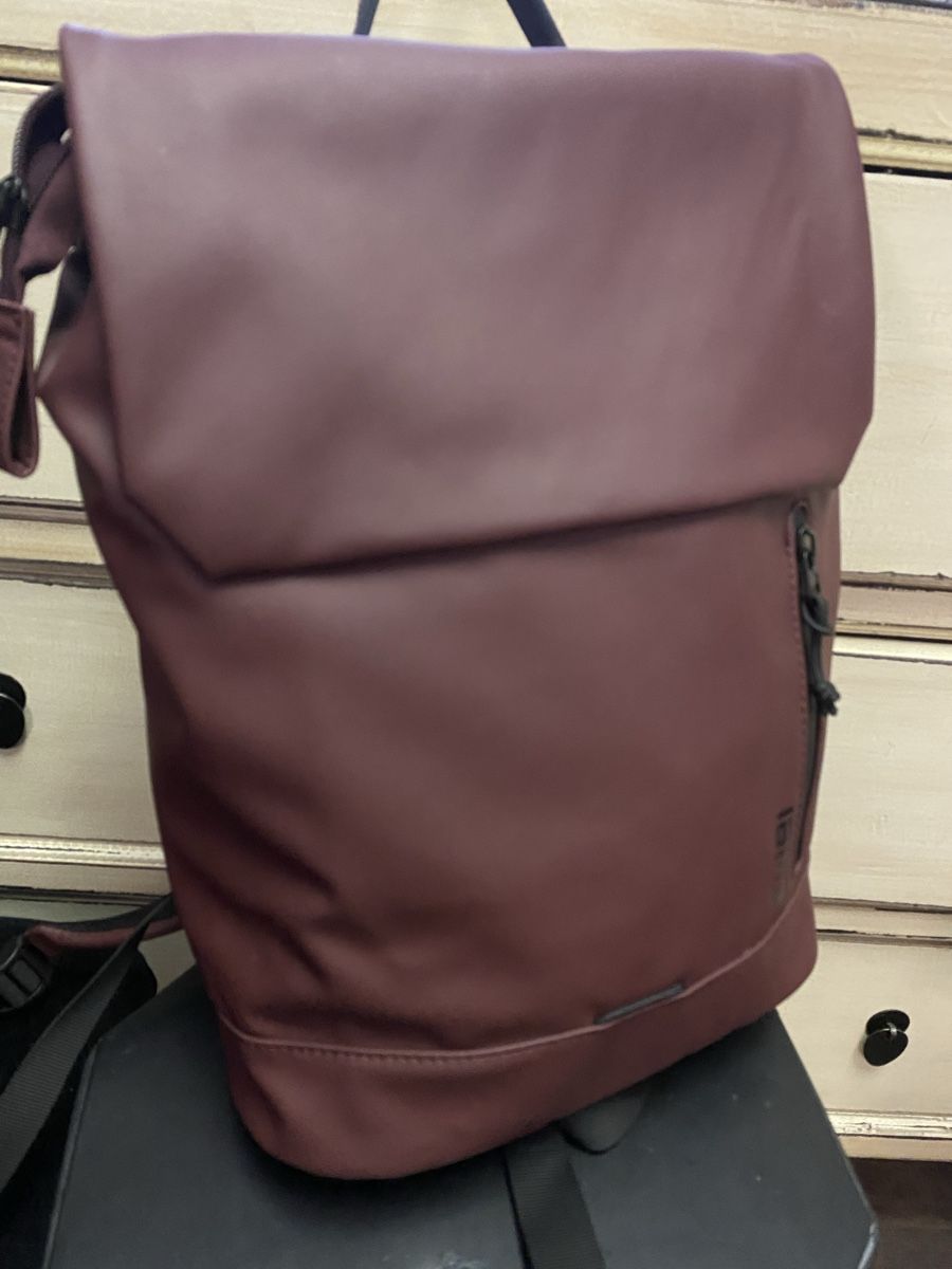 Zwei Zaini: Zwei Rucksack Bordeaux neu – Nuovo (secondo la descrizione) da Büron venduto da Coerner