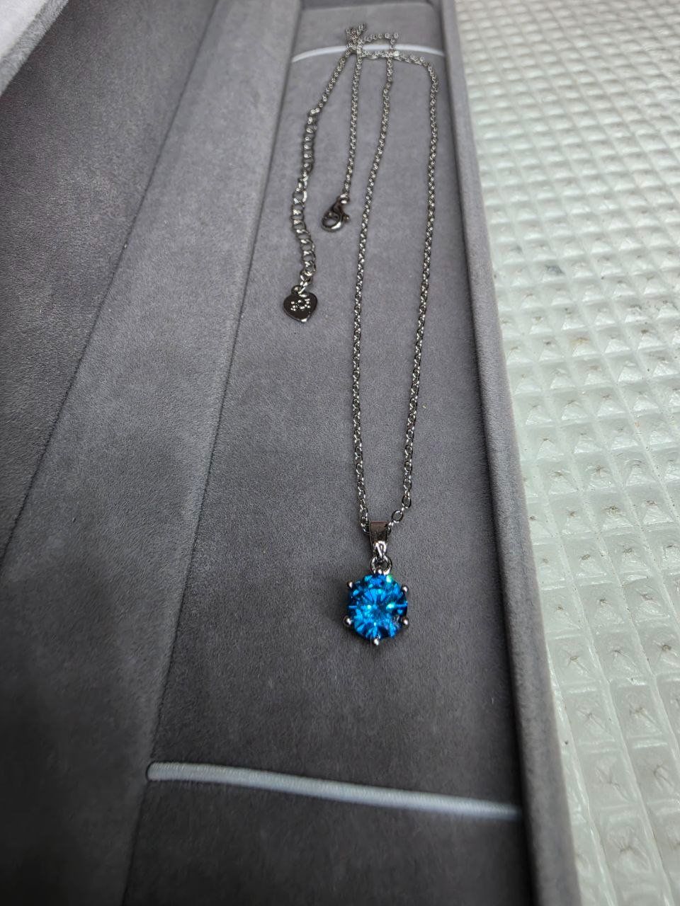 Ketten: Collier argent avec zircons – Neu und originalverpackt aus Reconvilier von Tsma67 8