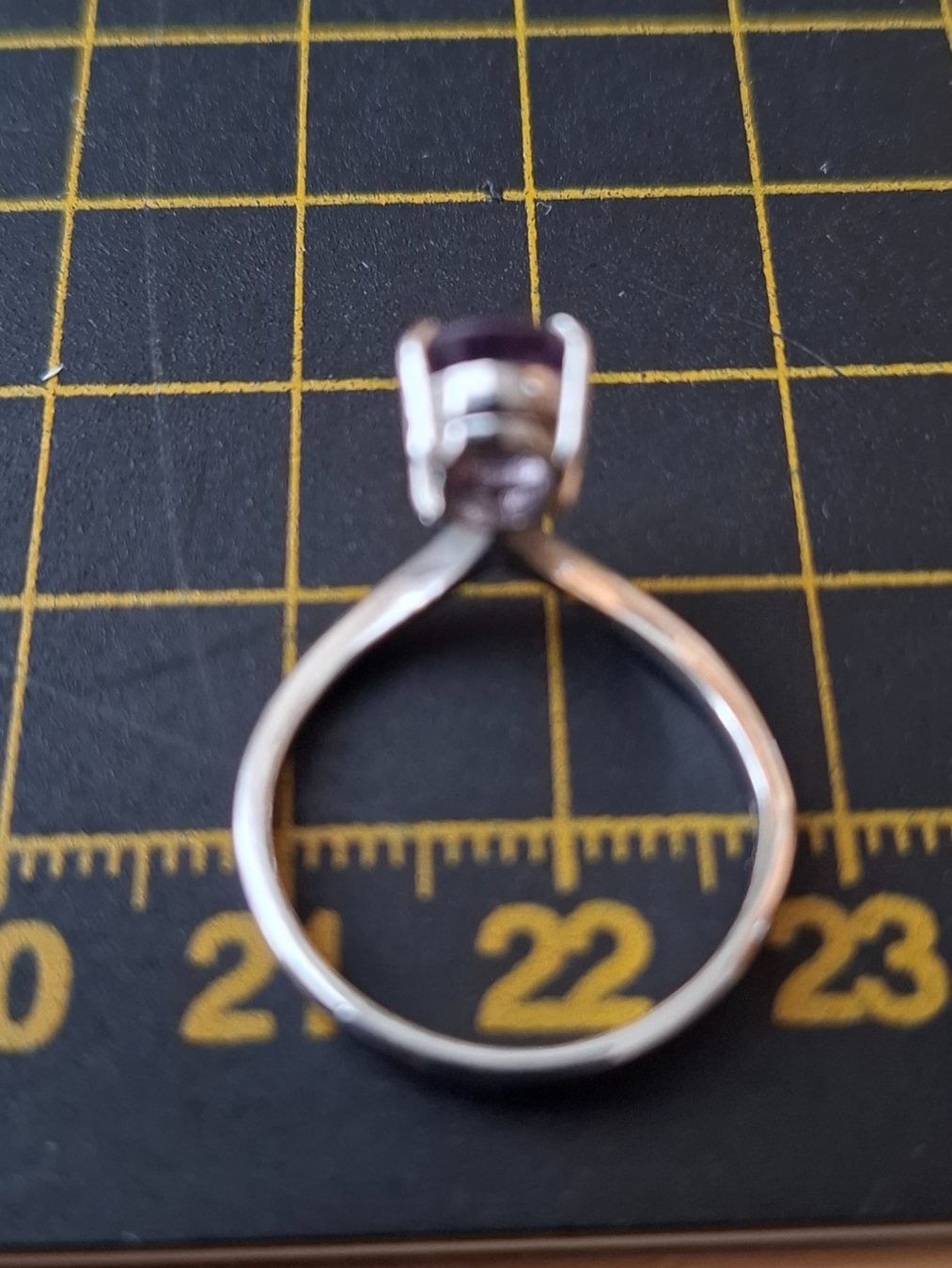 Anelli: Ring mit Amethyst S 925 – Usato da Zwieselberg venduto da Halifaxmendusli 6