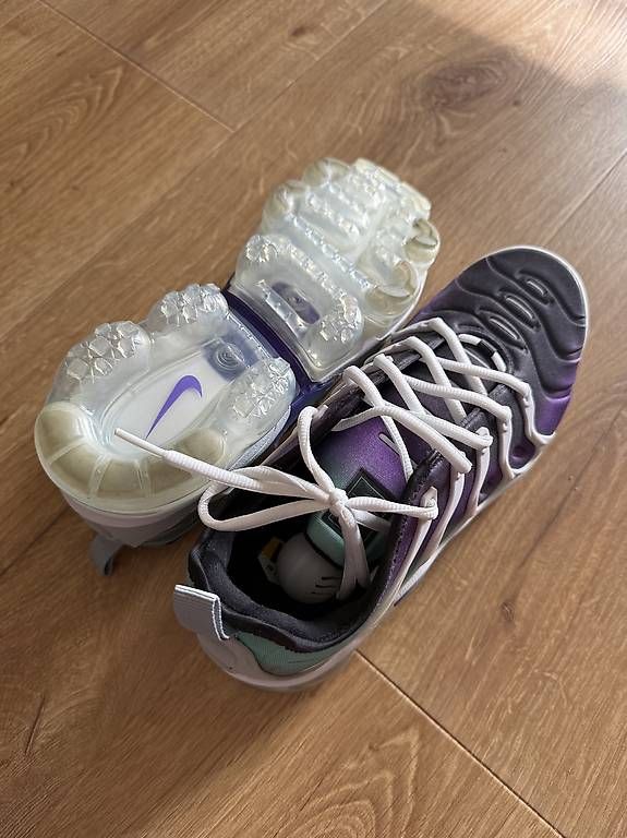 Scarpe da uomo: Nike Air Vapormax Plus Traube – Nuovo e nell'imballaggio originale da Thun venduto da sim_nc7g 2