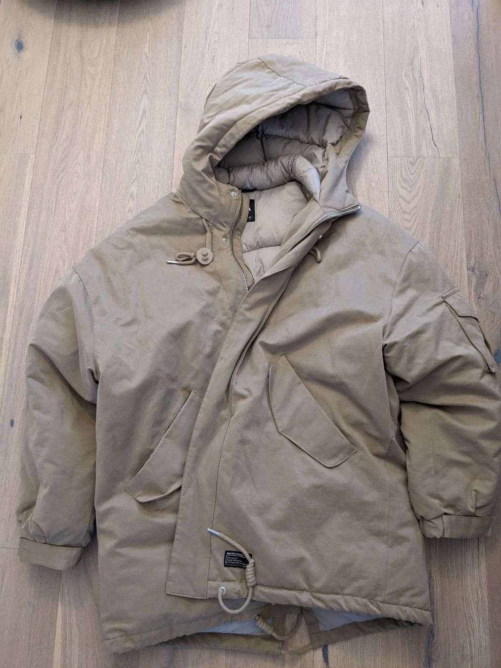 Zara Giacche: Khaki Puffer Jacket – Nuovo (secondo la descrizione) da Zürich venduto da m3drano