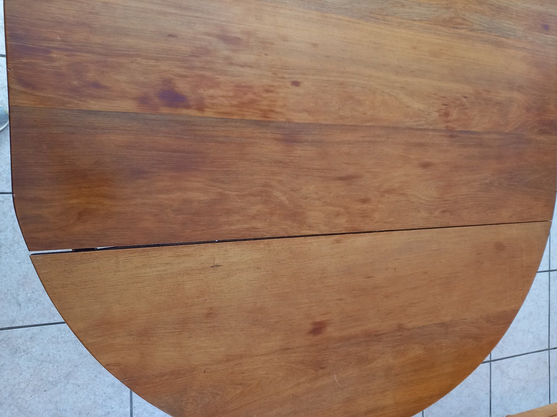 Tische: table – Gebraucht aus Monthey von romainetara 3
