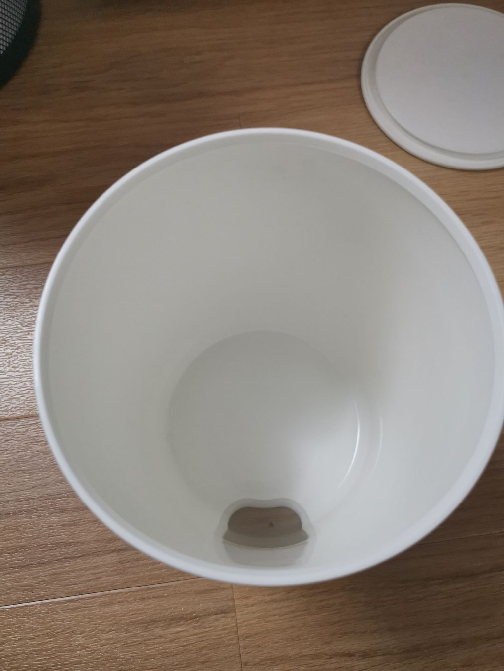 Tupperware Contenitori & Simili: Tupperware Dose Vorratsdose weiss – Usato da Hergiswil NW venduto da Pexiilexii 1