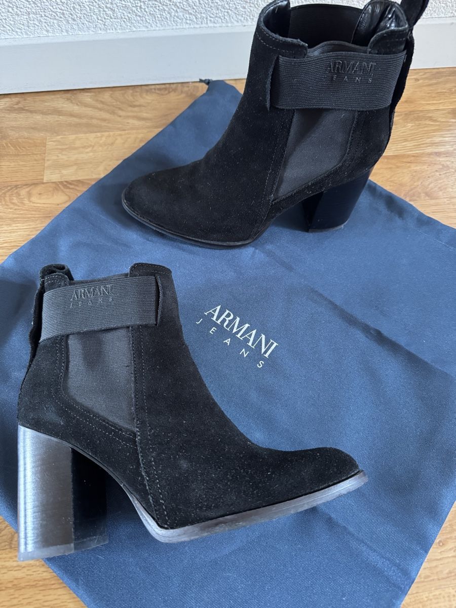 Armani Scarpe da donna: Armani Stiefeletten, Schwarz, Gr. 36 – Usato da Oberegg venduto da bro_r9z6 1