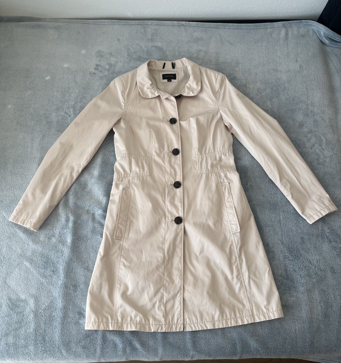 Comma Cappotti: Comma, Trenchcoat, Light coat , Gr. 36, Beige – Nuovo (secondo la descrizione) da Gümligen venduto da caron__ 2