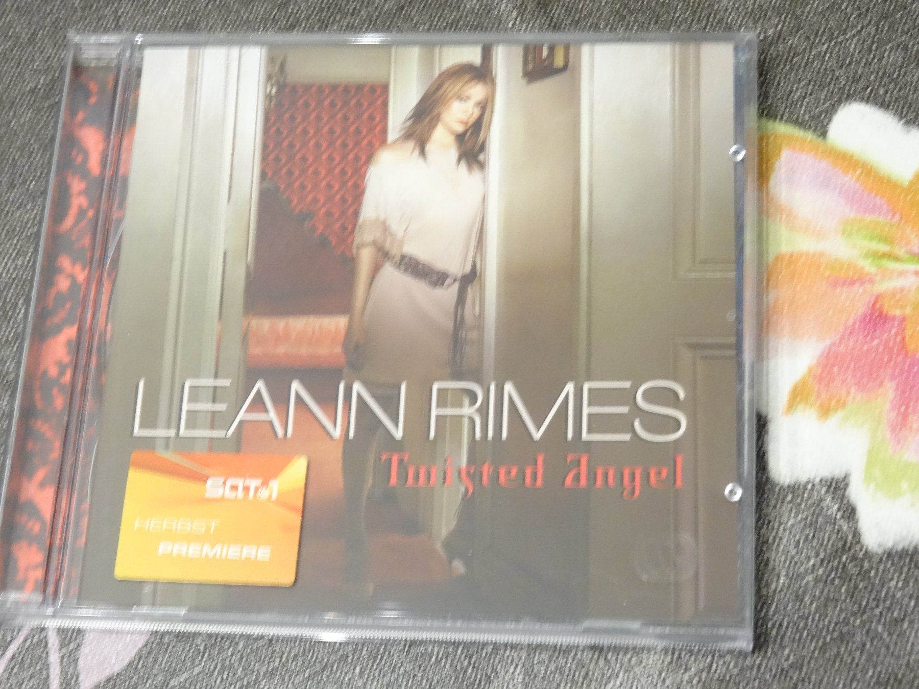 CD: Leann Rimes - Twisted Angel CD – Usato da Olten venduto da Disc-Ausverkauf