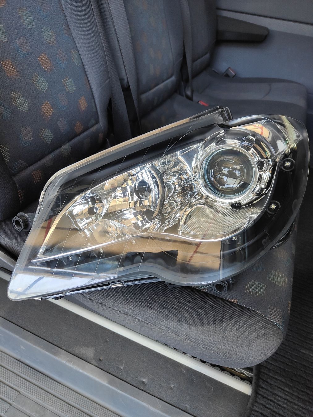 VW Tutti pezzi di ricambio auto: phare vw tiguan – Nuovo e nell'imballaggio originale da Matran venduto da kheops026