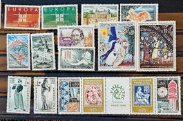 FRANCE timbres neufs ** ~1963-64