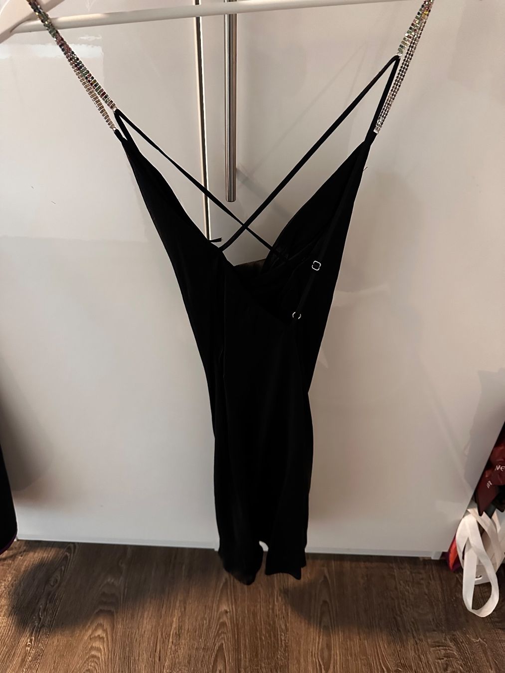 Bershka Kleider: Schwarzes Kleid Gr. S Bershka – Gebraucht aus Dübendorf von bol_h67v 1