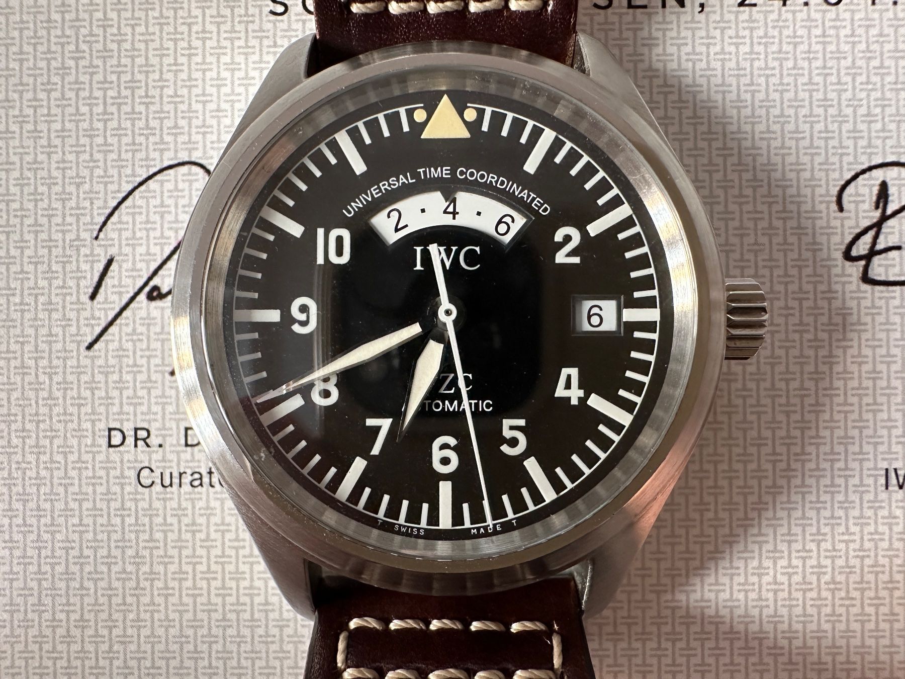 IWC Orologi: IWC Pilot Spitfire UTC IW325101 Full-Set + IWC COA – Usato da Matten b. Interlaken venduto da cour13 5