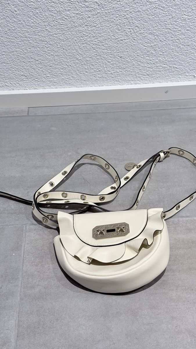 Borse da donna: Umhängetasche RED Valentino – Nuovo (secondo la descrizione) da Egg b. Zürich venduto da deb_c62s
