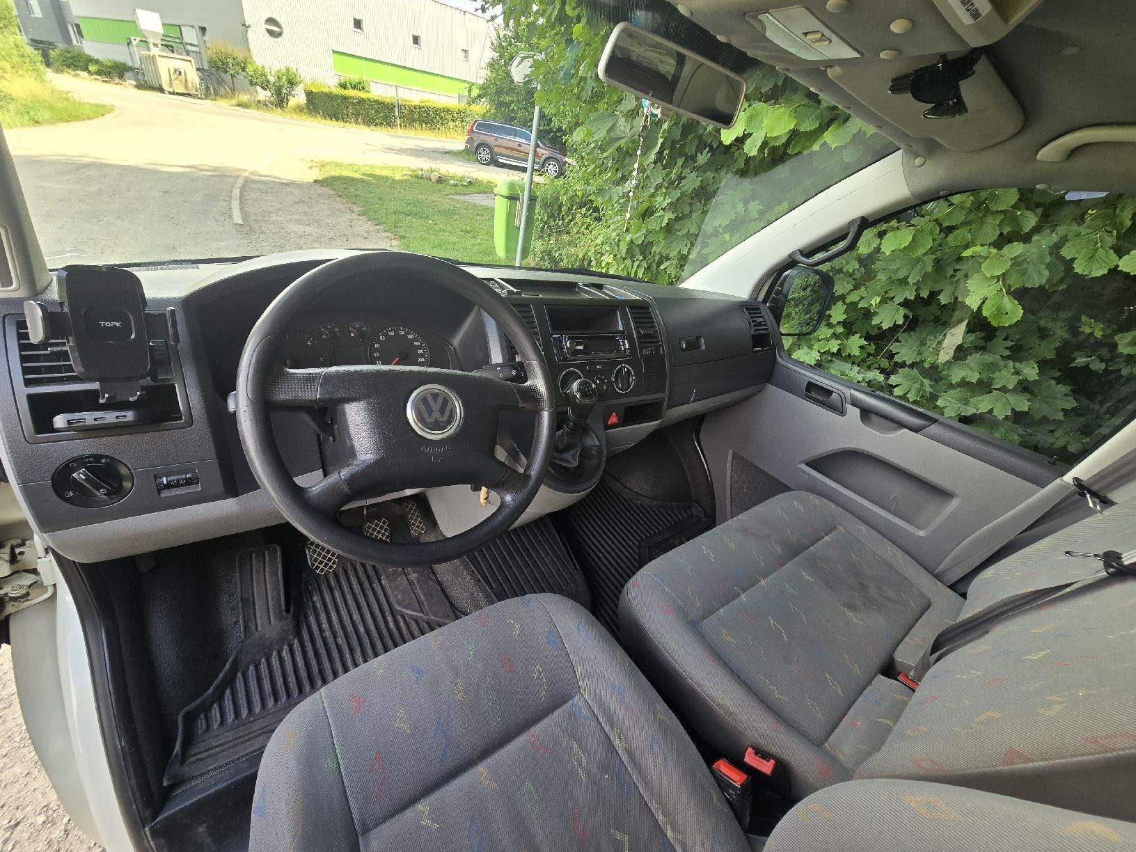 VW Automobili: VW T5 1.9 TDI – Usato da Staufen venduto da Feederboy 7