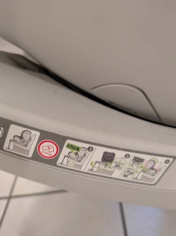 Seggiolini per auto: Kindersitz mit Isofix  – Usato da Abtwil SG venduto da oro_pg2r 3