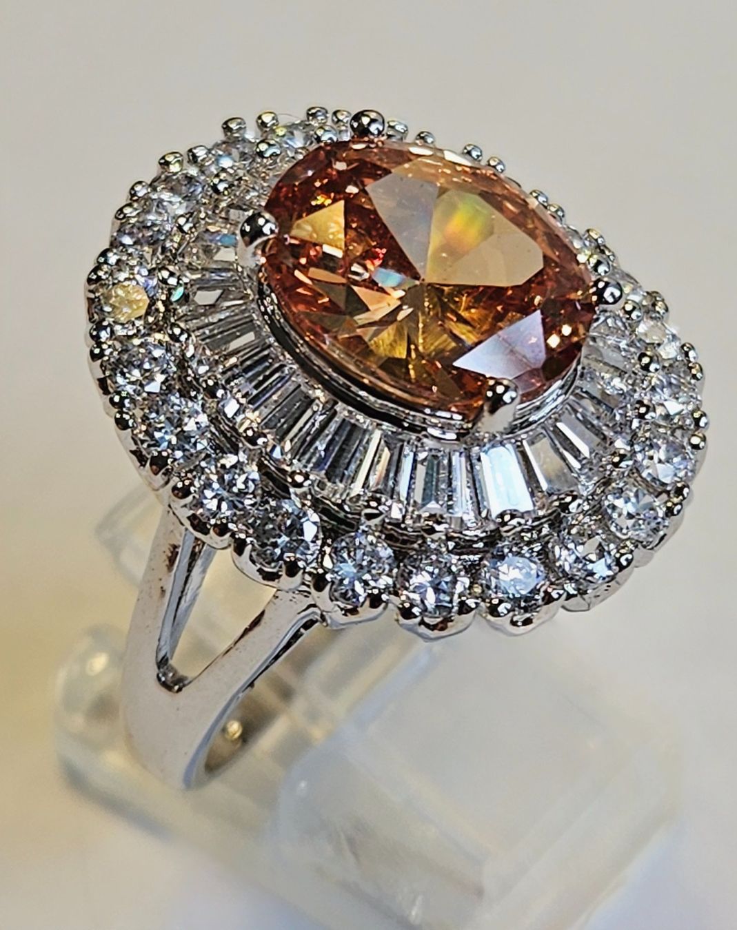 Bagues: Ring Silber Farbe Orange Zirkonia Grösse 60 – Neuf (Voir description) à Zürich par ben_mn5h 1