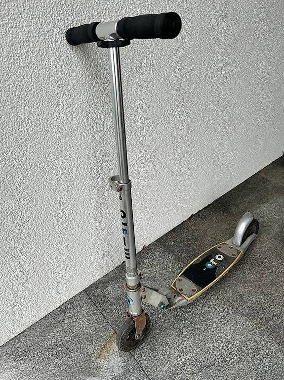 Micro Kickboard: Trottinet – D'occasion à Murten par lle_w5qs 2