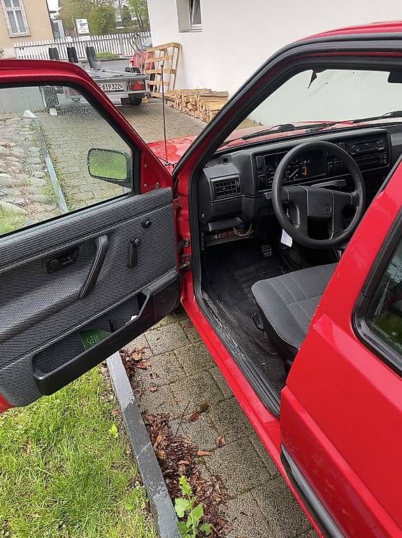 Automobili: Golf 2 CL 90ps – Usato da Bürglen TG venduto da mat_8tyc 3