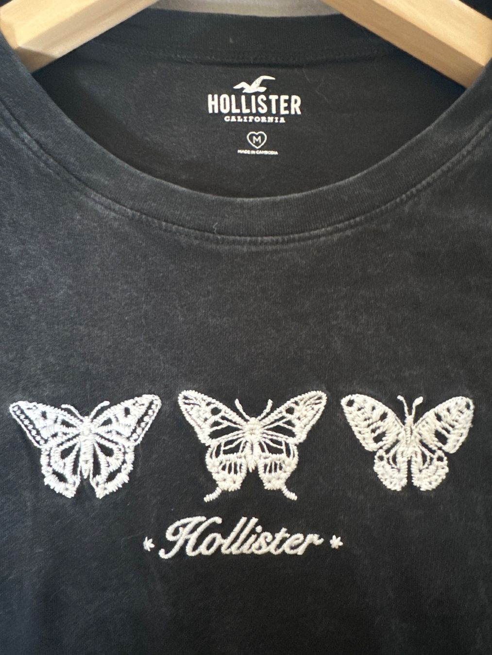 Hollister T-Shirts: Hollister T-Shirt M – Gebraucht aus Biel-Benken BL von doefi26 2
