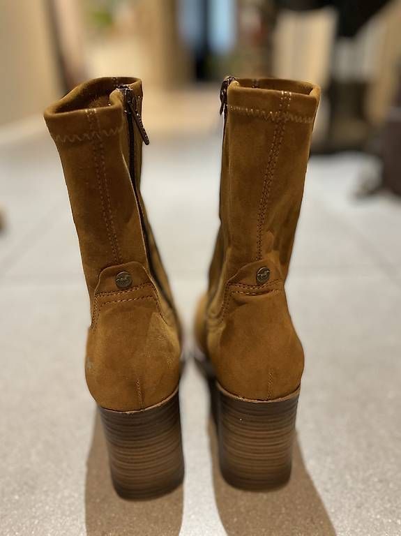 Chaussures femmes: Mustang Stiefelette Cognac – Neuf avec emballage d'origine à Hitzkirch par ele_fj6v 2