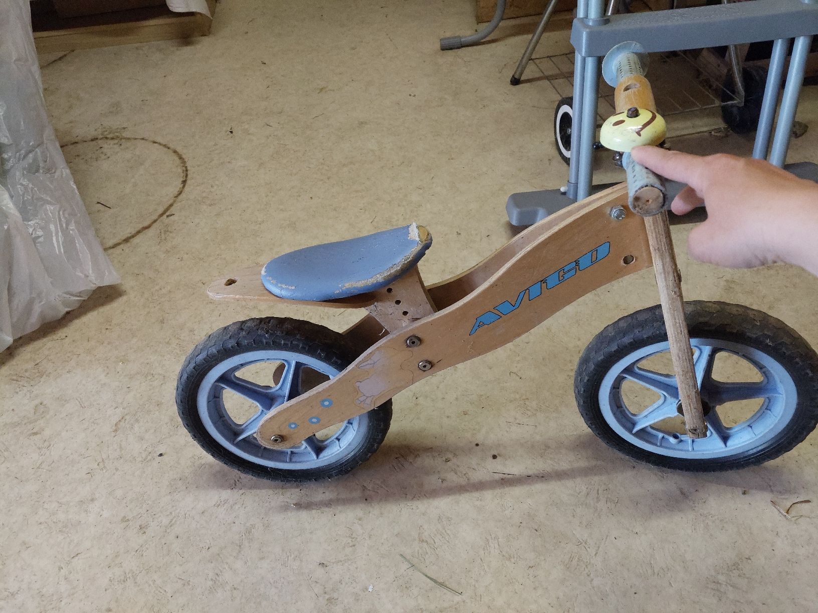 Veicoli per bambini: Laufrad aus Holz – Usato da Eschenbach SG venduto da Tiffitabea 1