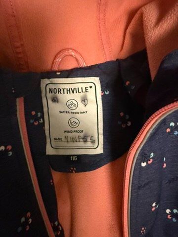 Jacken & Mäntel: Northville Softshelljacke Mädchen Gr. 116 – Gebraucht aus Thalwil von albatr0s83 1