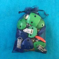 17 Selecta Holzclips für Schnullerketten (Nuggikletten) Neu