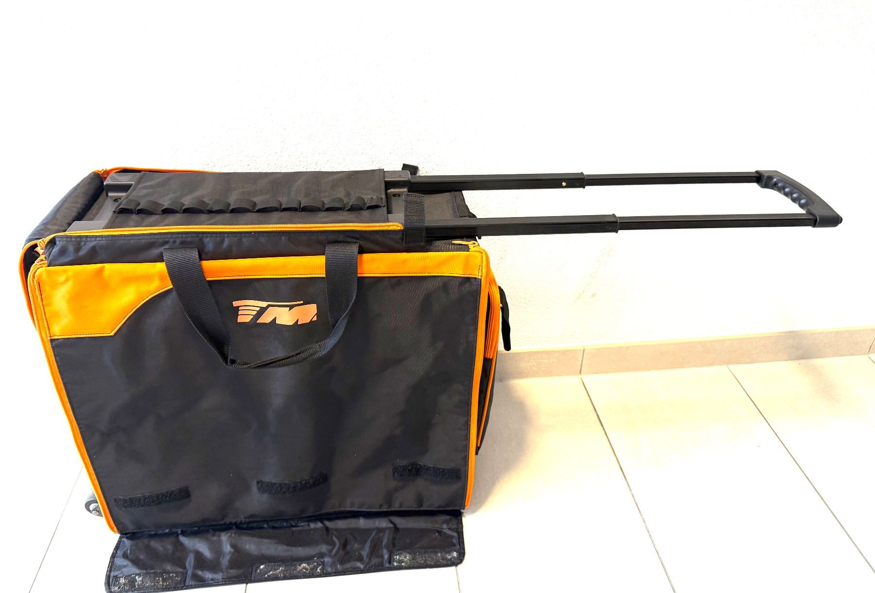 Team Magic Modellismo RC: SAC DE TRANSPORT 1/10 TEAM MAGIC – Usato da Yverdon-les-Bains venduto da Fijo-rc 4