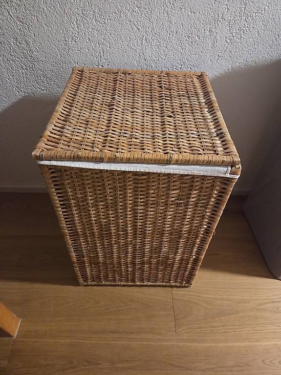 Wäschekörbe: Wäschekorb Ikea – Gebraucht aus Näfels von Sepro 1