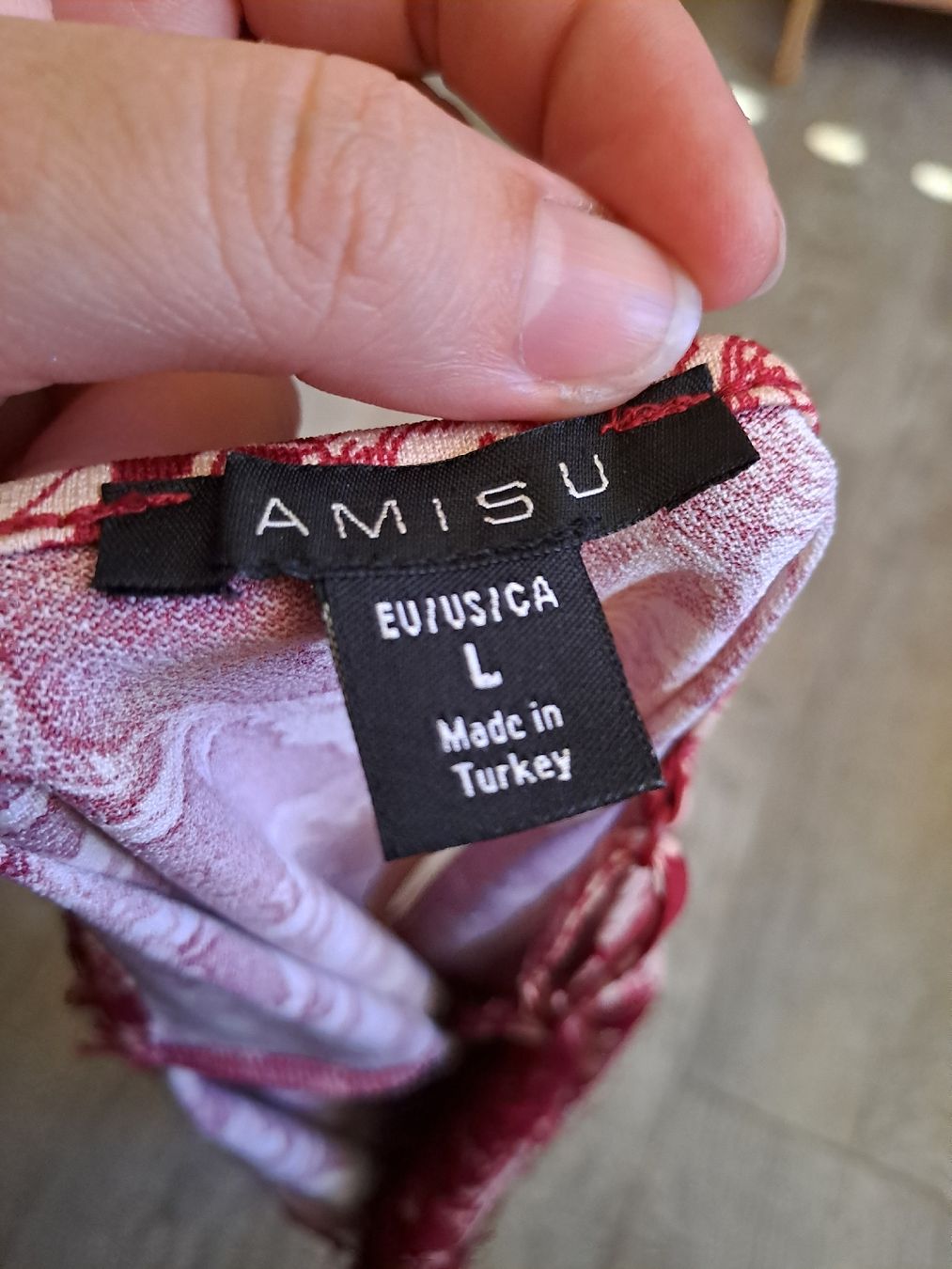 Top: Top mit Spitze AMISU Gr. L – Usato da Rickenbach LU venduto da bishiida 2