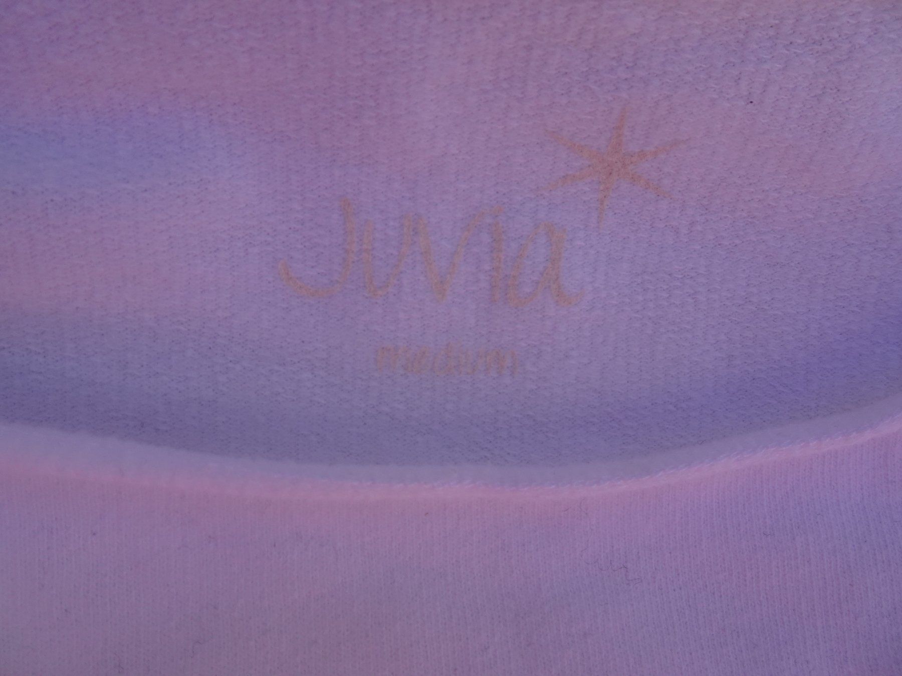 Maglioni & Felpe: Juvia Pullover Sweatshirt Gr M medium weiss – Usato da Winterthur venduto da blumeblau77 3