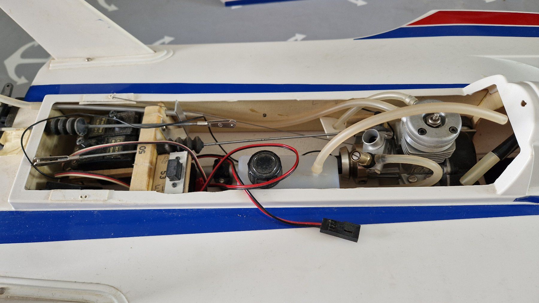 Graupner Modellismo RC: RC Boot Hydroplane von Graupner – Usato da Hausen AG venduto da Fjf130 6