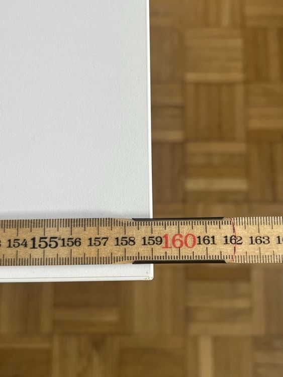Scrivanie: Schreibtisch 160x80cm – Usato da Nänikon venduto da Pflip 5