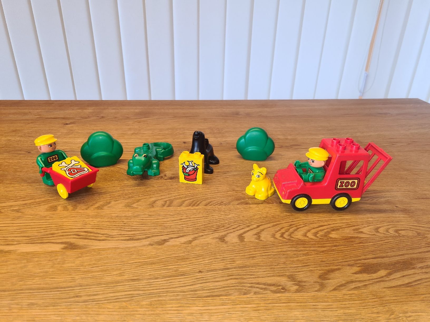Lego Kit di costruzioni: Lego Duplo Zoo – Usato da frutigen venduto da Plethora14