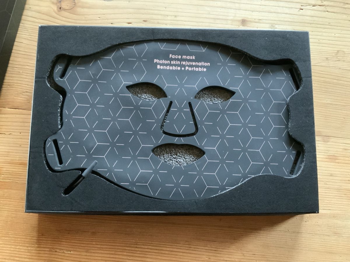 Cura del viso: Anti Aging Face Mask – Usato da Nesslau venduto da Giga257