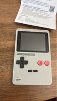 Maninator 200 Handheld Konsole - Retro Gaming Spass!