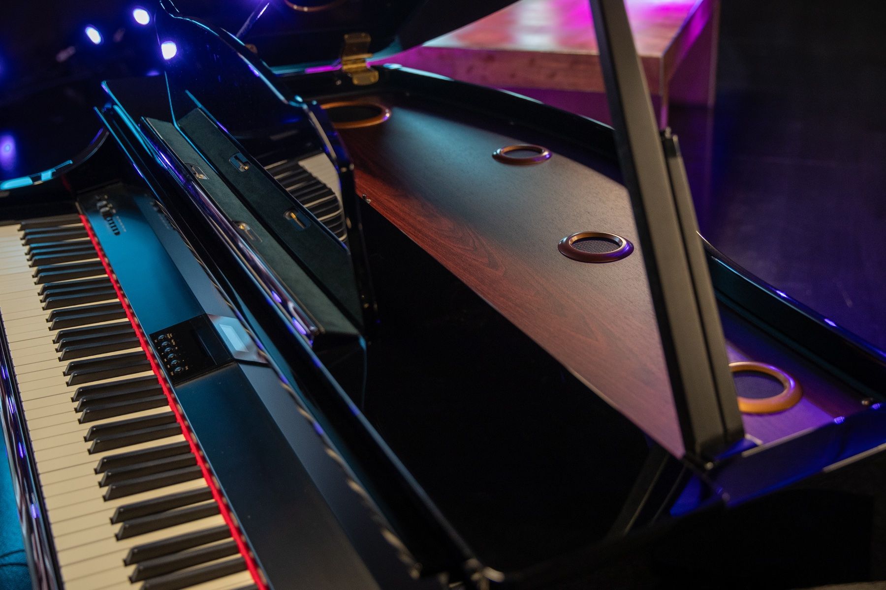 Roland Strumenti musicali: Roland Digital Grand RG-3F – Usato da Küsnacht ZH venduto da Icon21 1