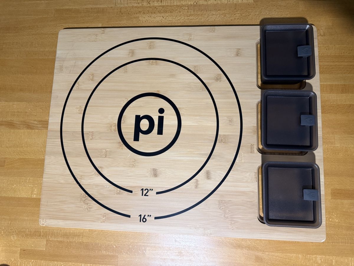 Elettrodomestici da cucina: Solo Stove Pi Pizza Prep Board – Usato da Rapperswil SG venduto da vepux