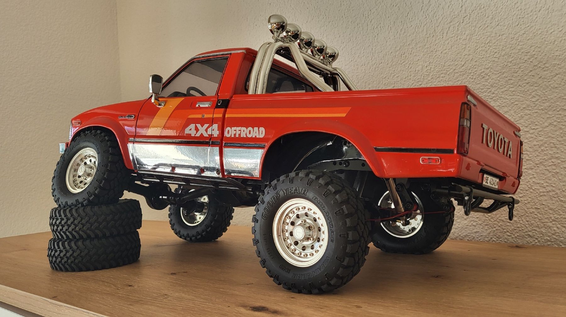 Modellismo RC: Toyota 4x4 PICK-UP 1:10 – Usato da Bottenwil venduto da Toyscout 5