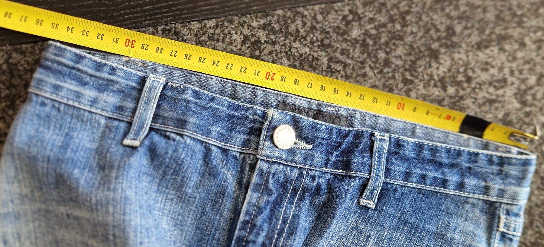 Roccobarocco Jeans: Jeans vintage ROCCOBAROCCO – Gebraucht aus Epalinges von Ozili 3