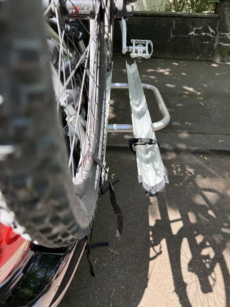 Accessori per altri veicoli: Fabbri Auto-Heckträger 2 Velos - viele Modelle – Usato da Zürich venduto da Jamezone 1