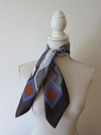 Foulard Hermes NEU! NP 420.-